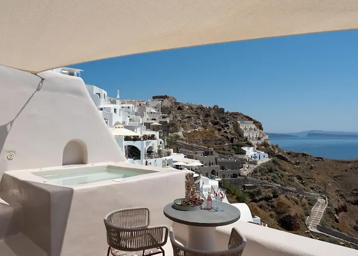 The Architect's Cave House 이아