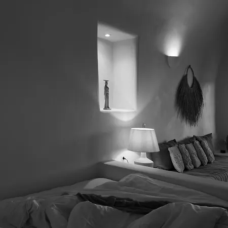 The Architect's Cave House * Oia